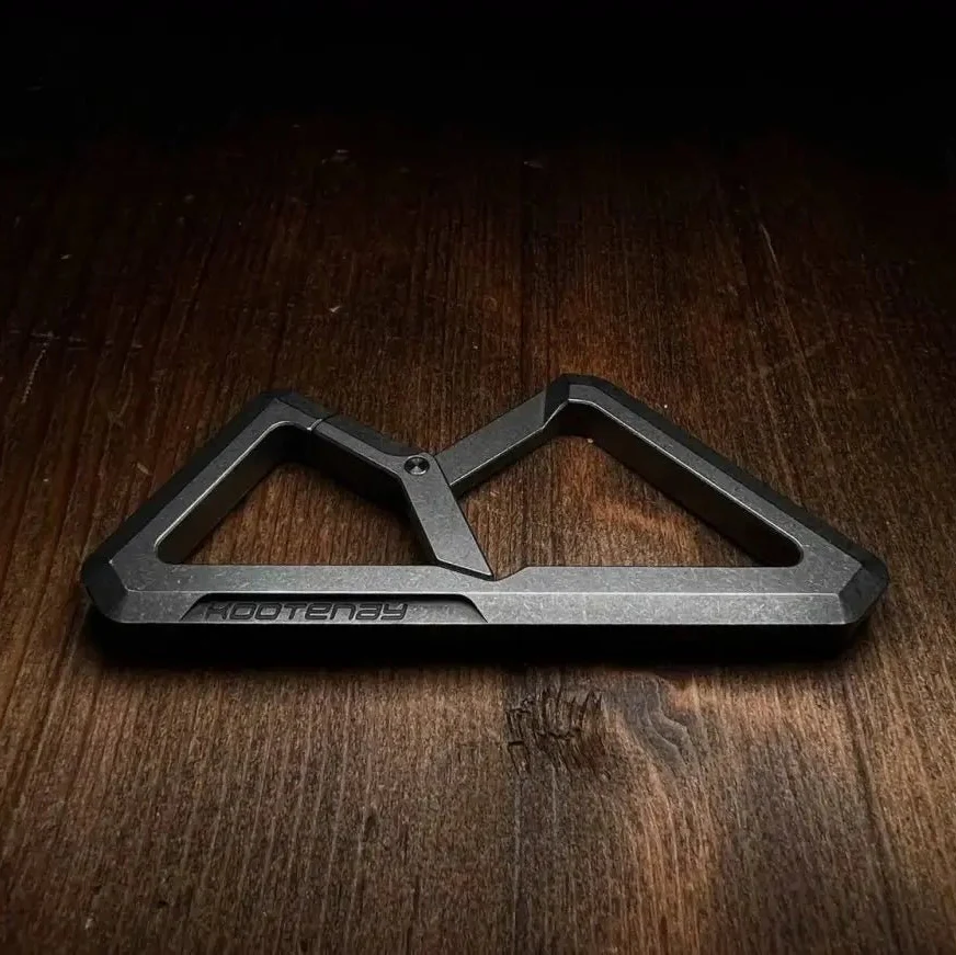Kootenay Titanium Carabiner With Back Clip - Image 15
