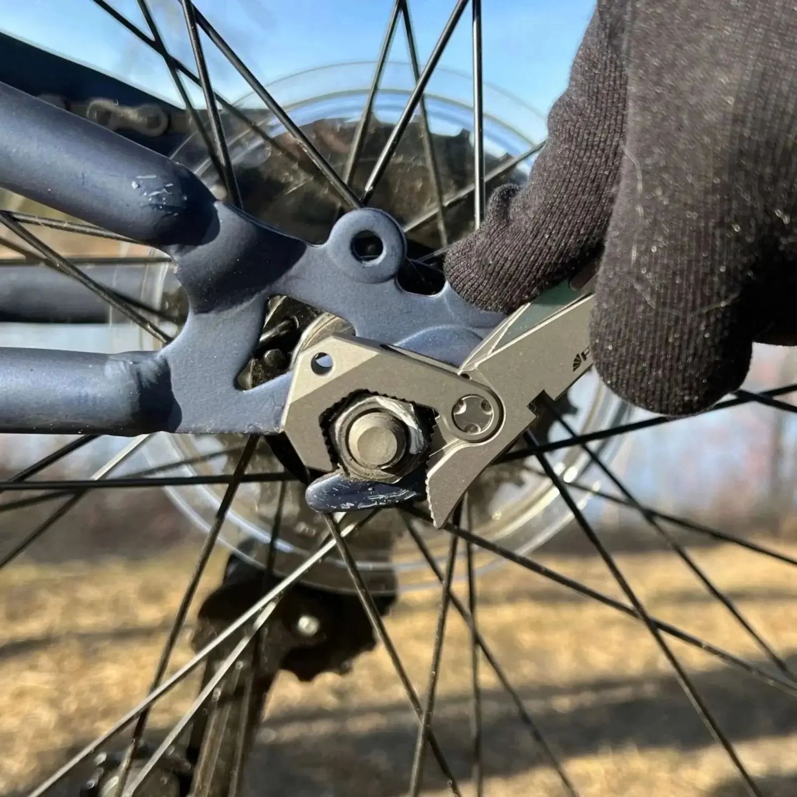 X2S Titanium Multitool - Image 9